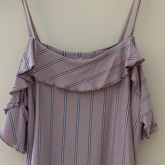 AE TOP - Picture 2 of 4